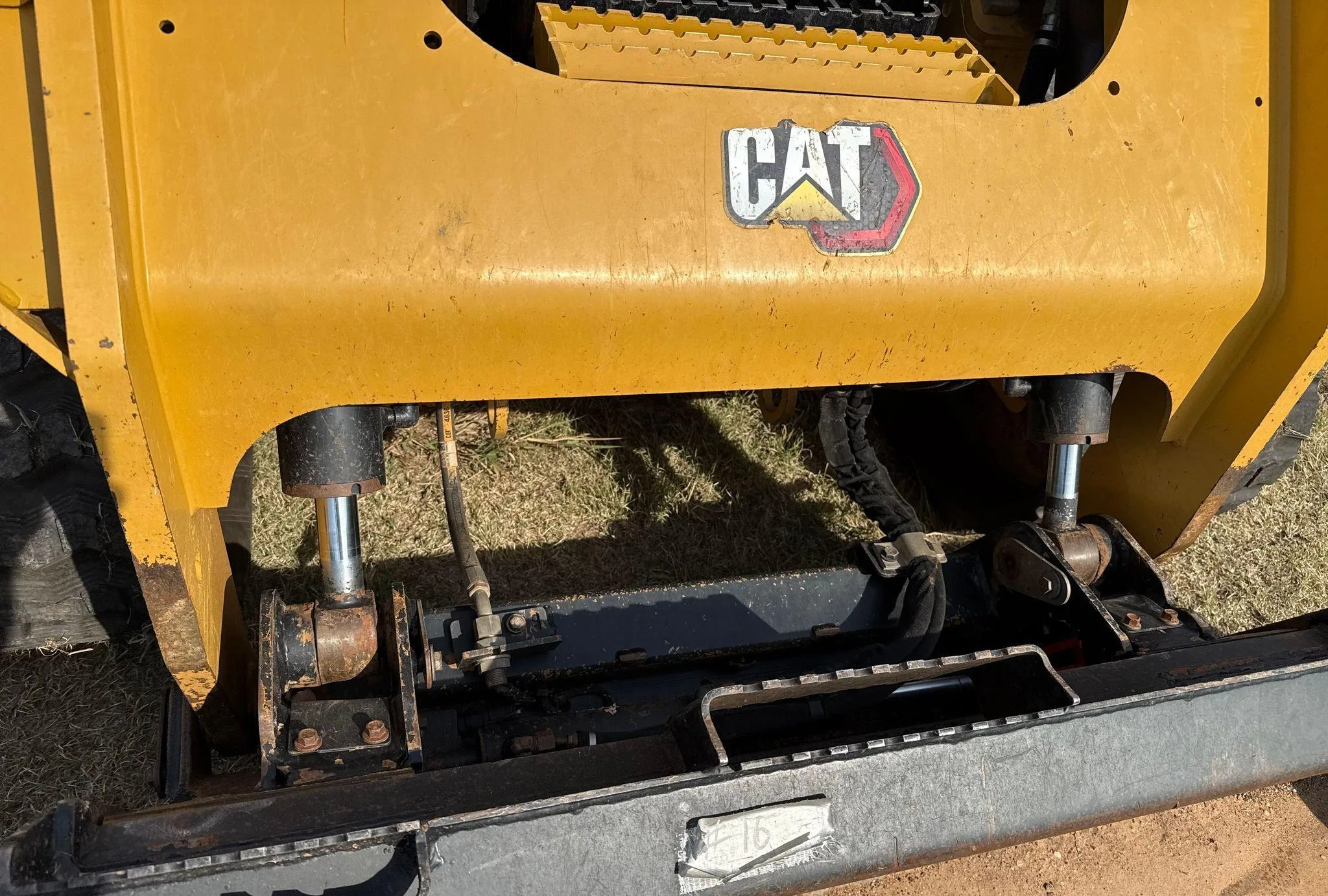 2023 Caterpillar 299D3