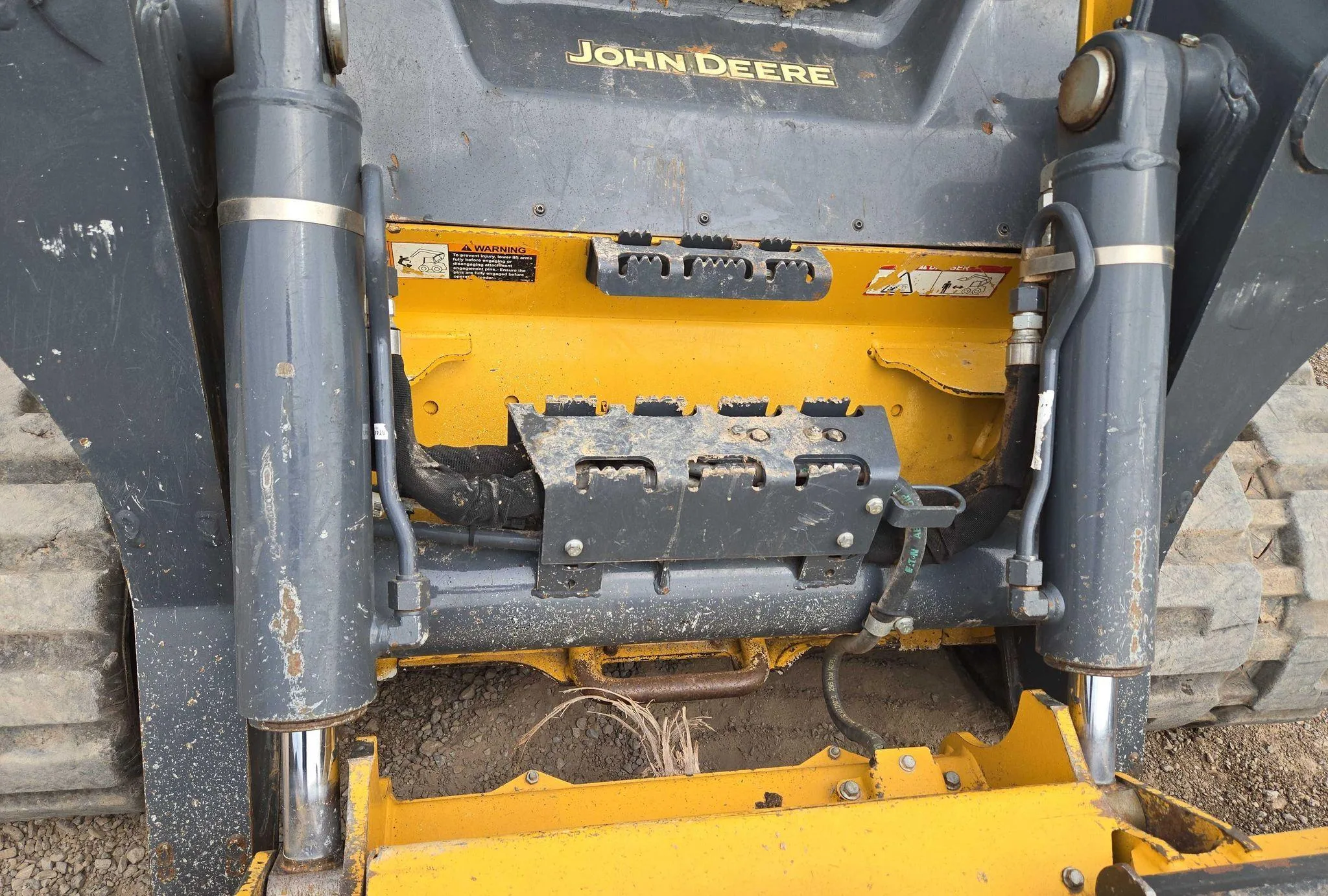 2018 John Deere 333G