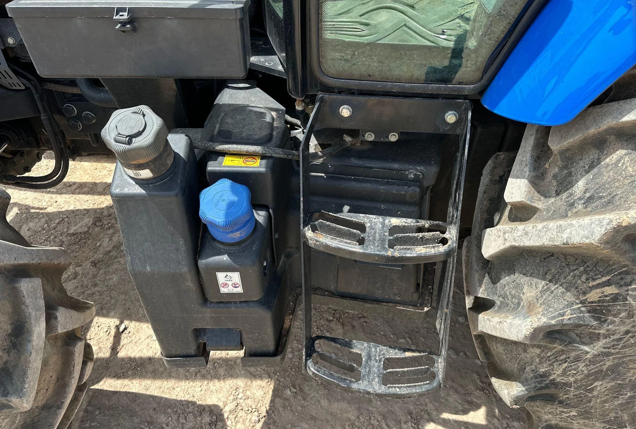 2020 New Holland Workmaster 120