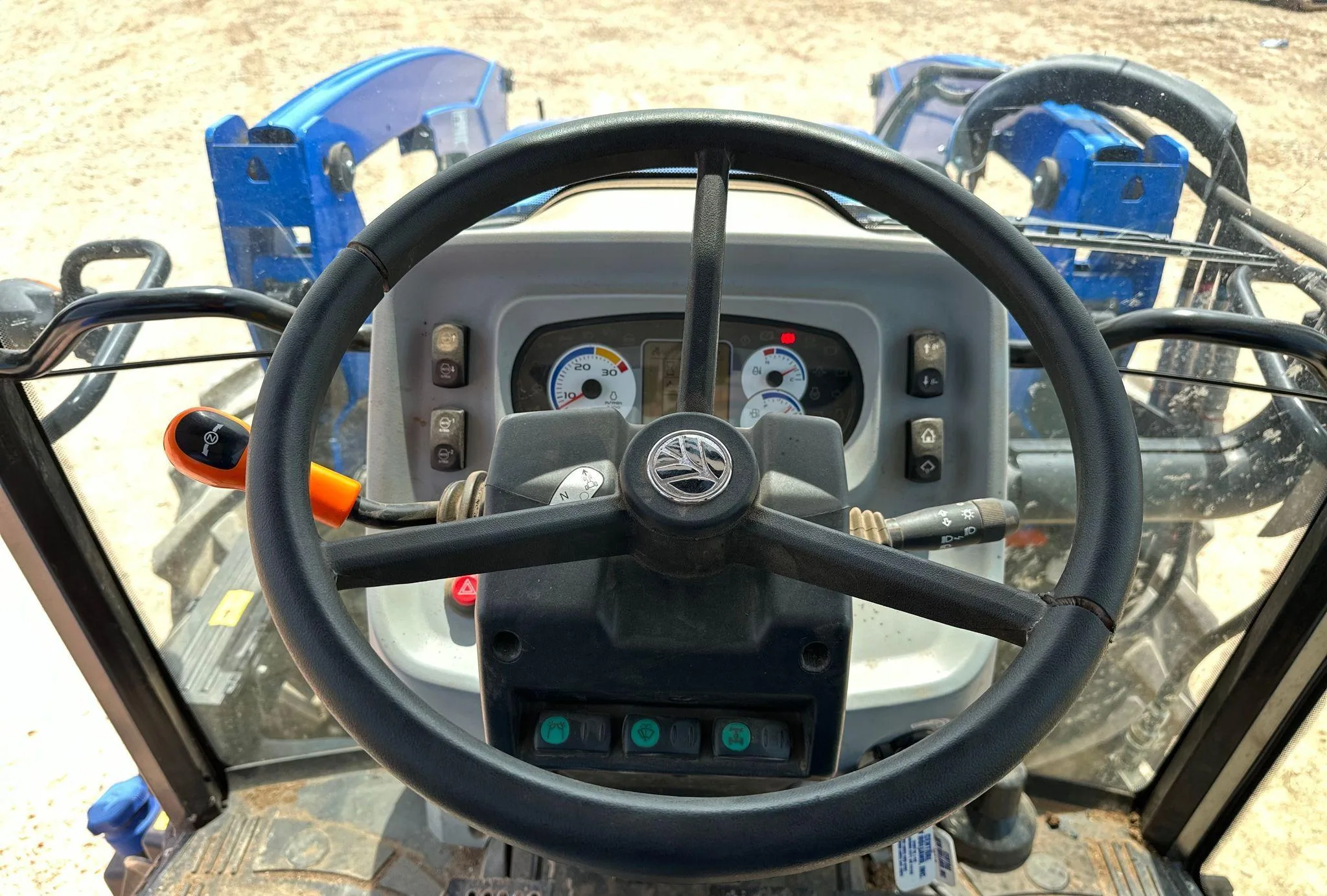 2020 New Holland Workmaster 120