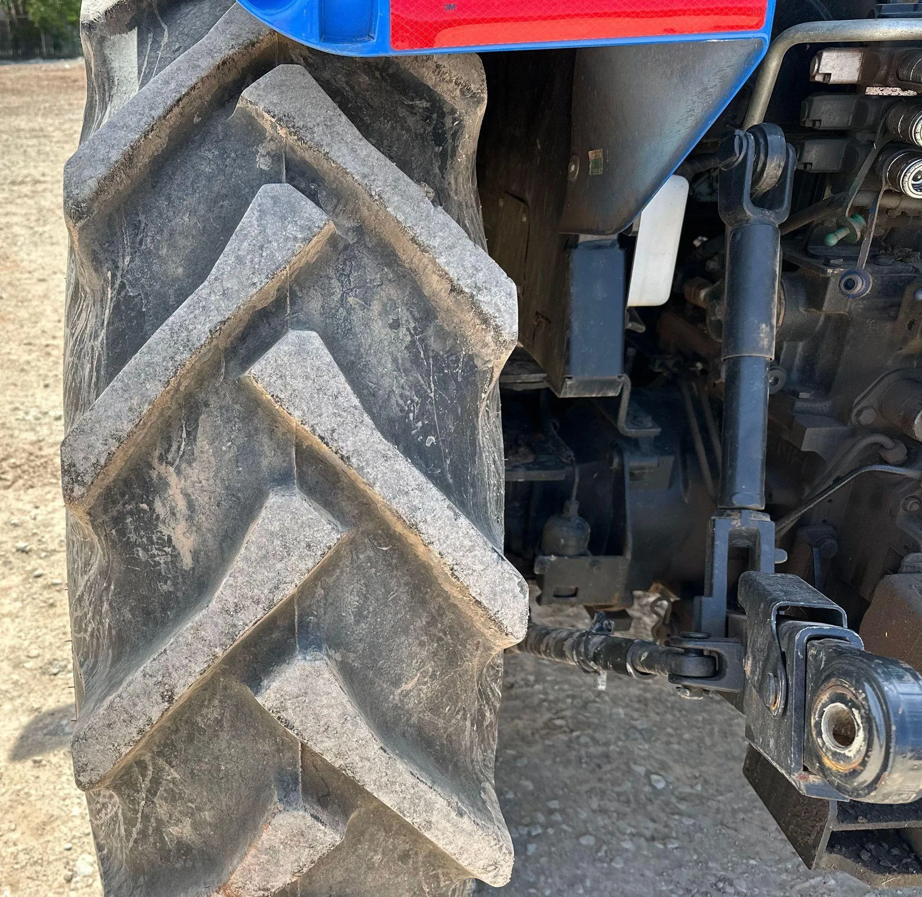 2020 New Holland Workmaster 120