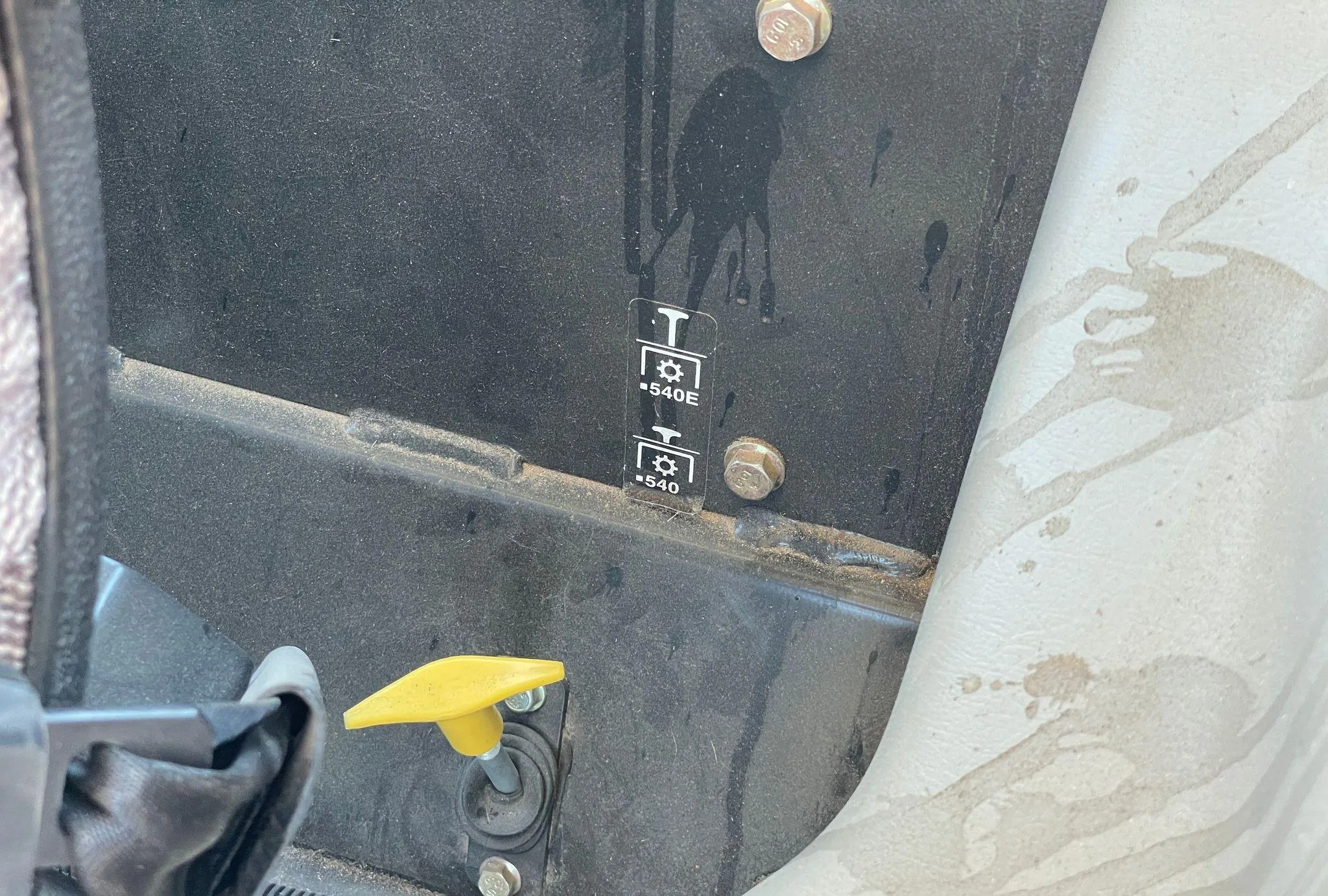 2018 John Deere 5075E