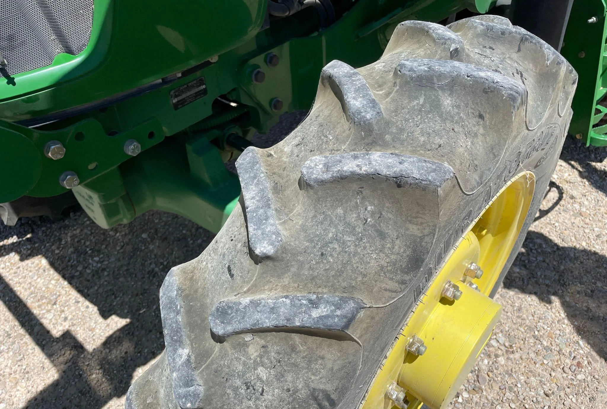 2018 John Deere 5075E