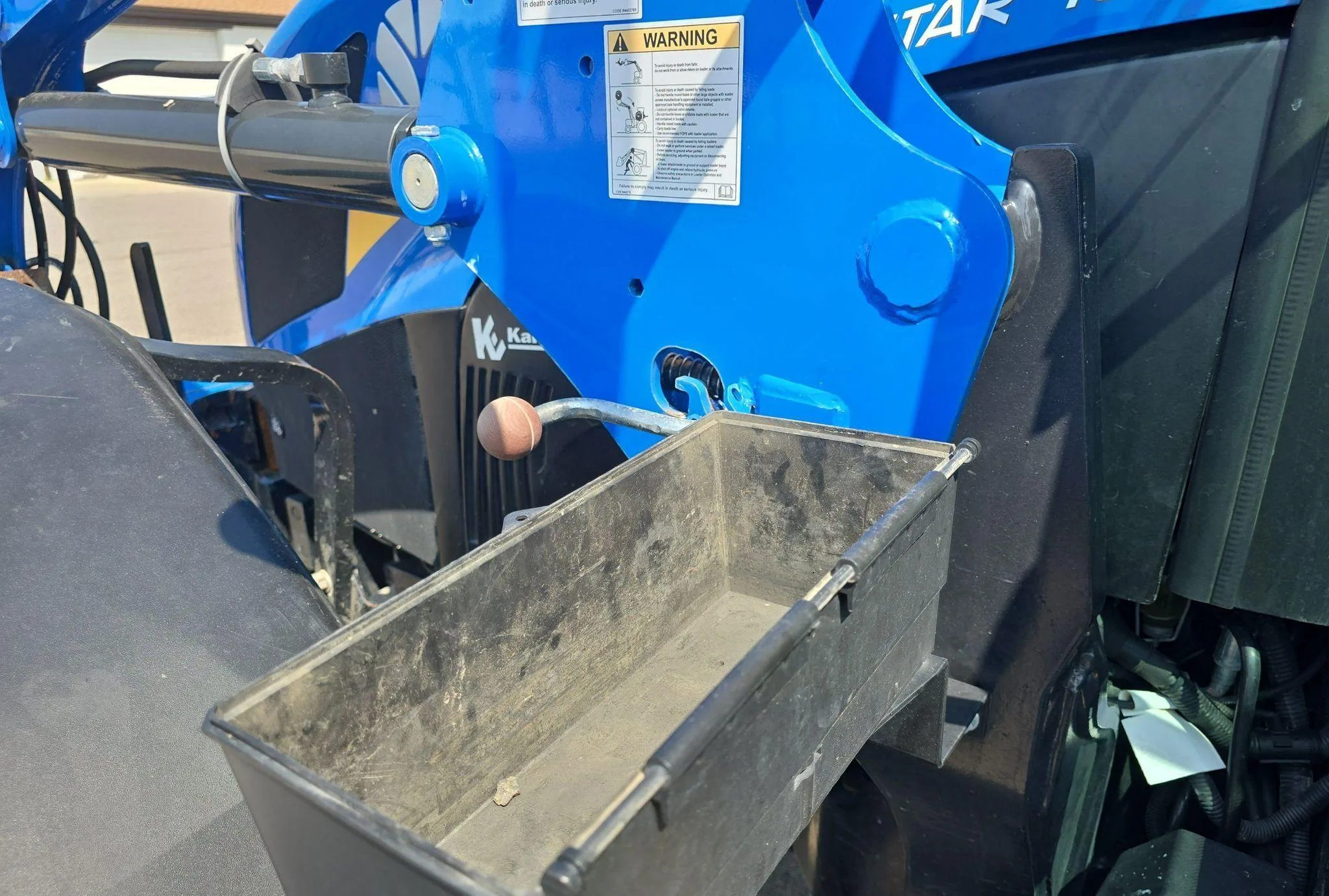 2019 New Holland Powerstar 100