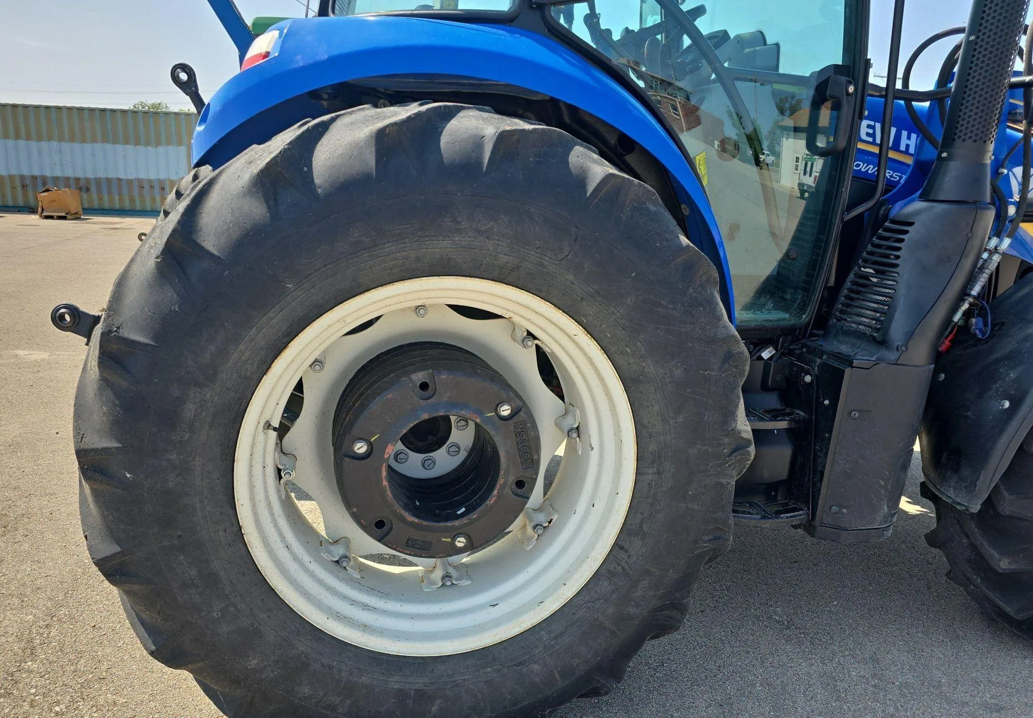 2019 New Holland Powerstar 100