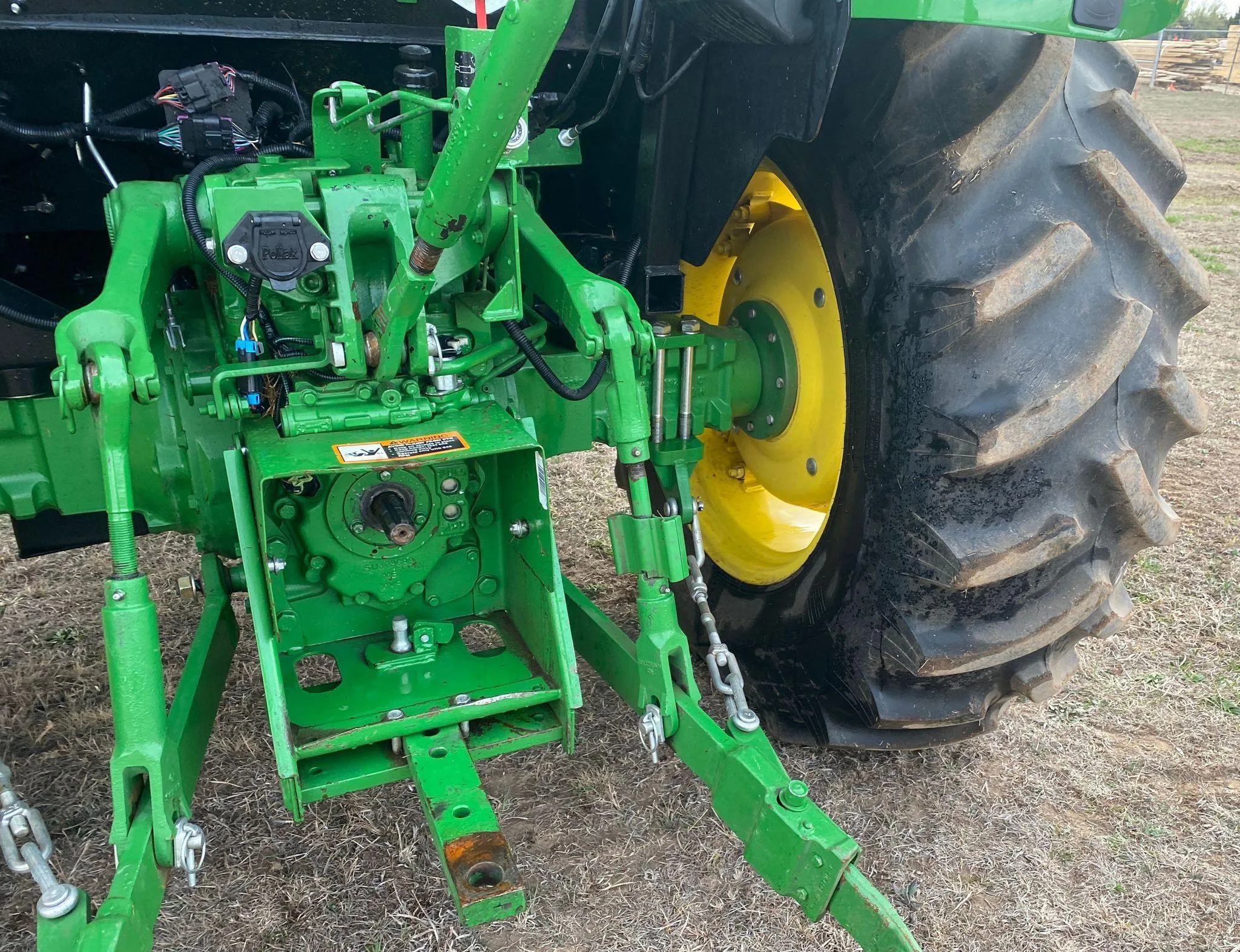 2017 John Deere 5065E