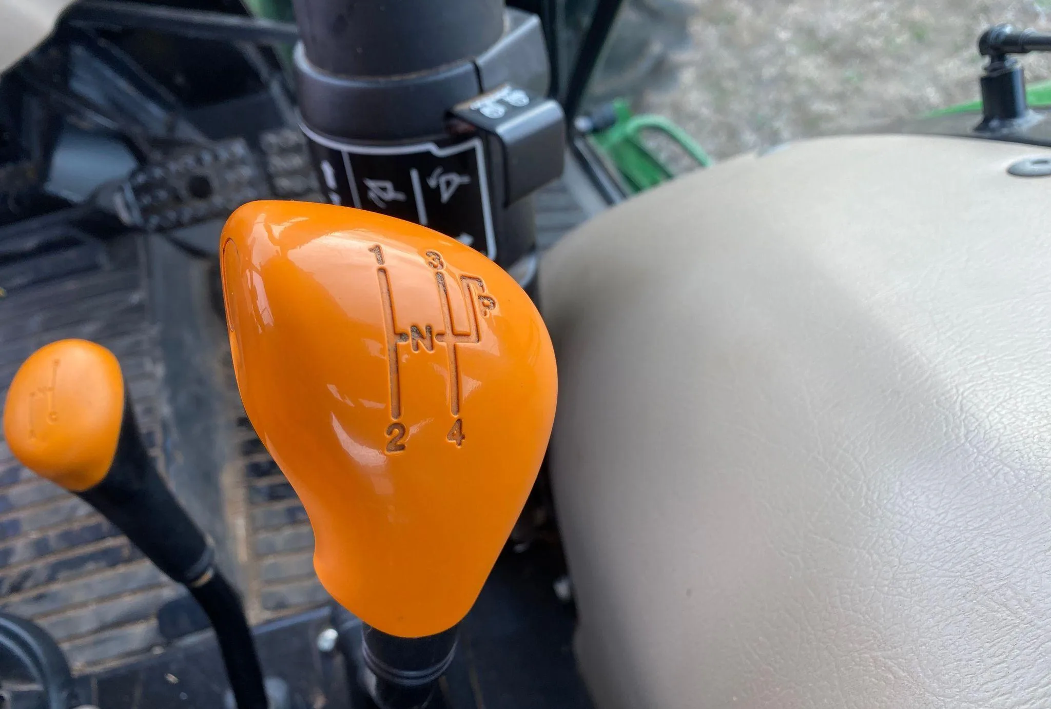 2017 John Deere 5065E