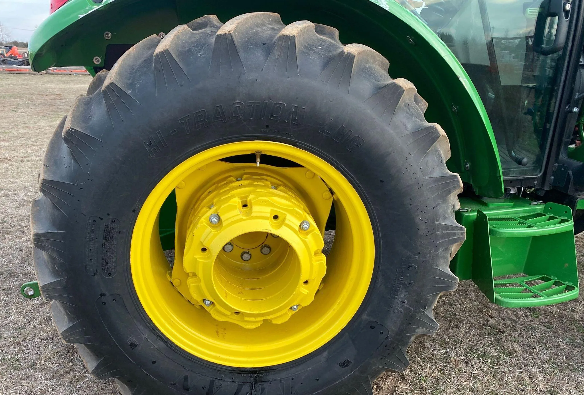 2017 John Deere 5065E